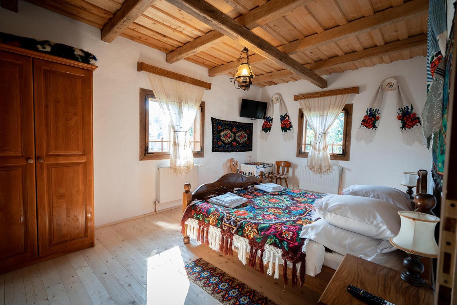 Hotel Casa Veche Breb Habitación foto