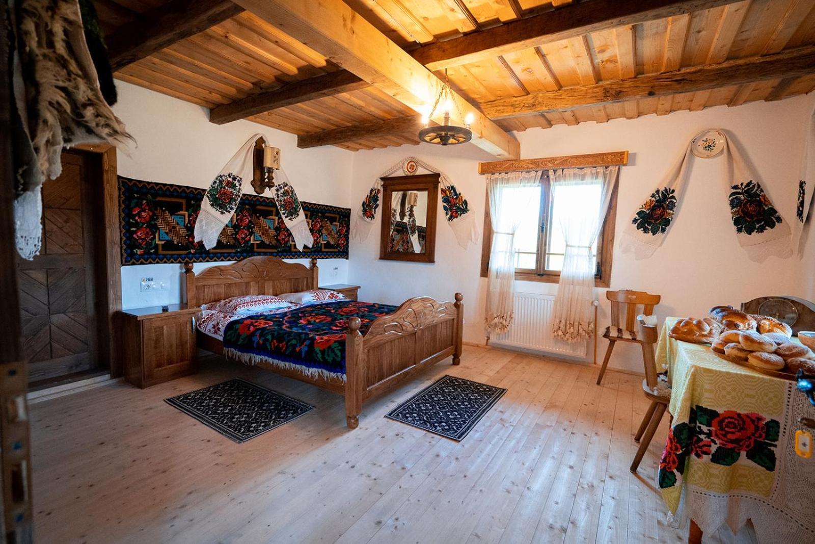 Hotel Casa Veche Breb Habitación foto