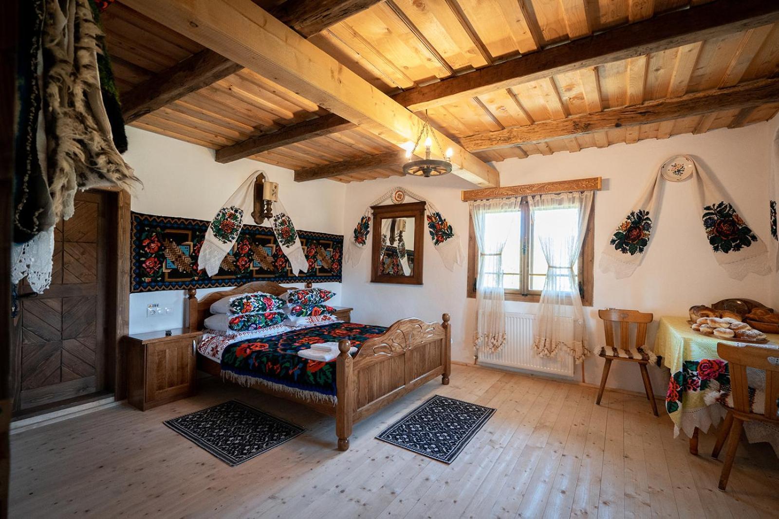 Hotel Casa Veche Breb Habitación foto